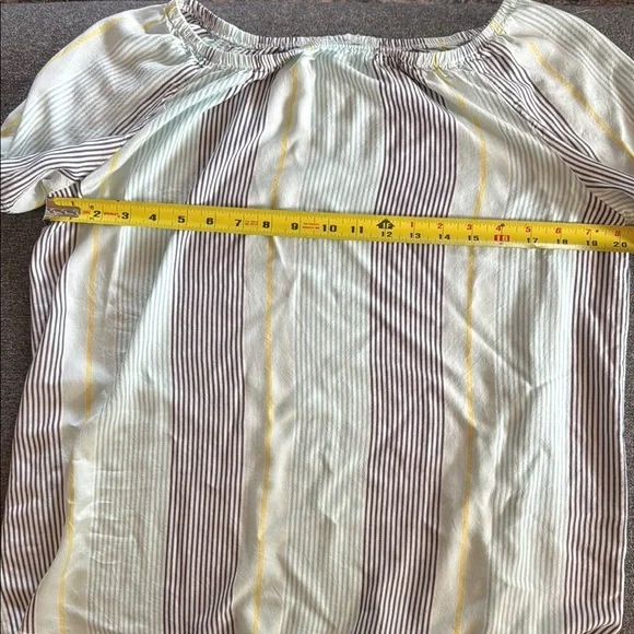 Boho Style Striped Off-Shoulder Ruffle Sleeve Top - Picture 8 of 10